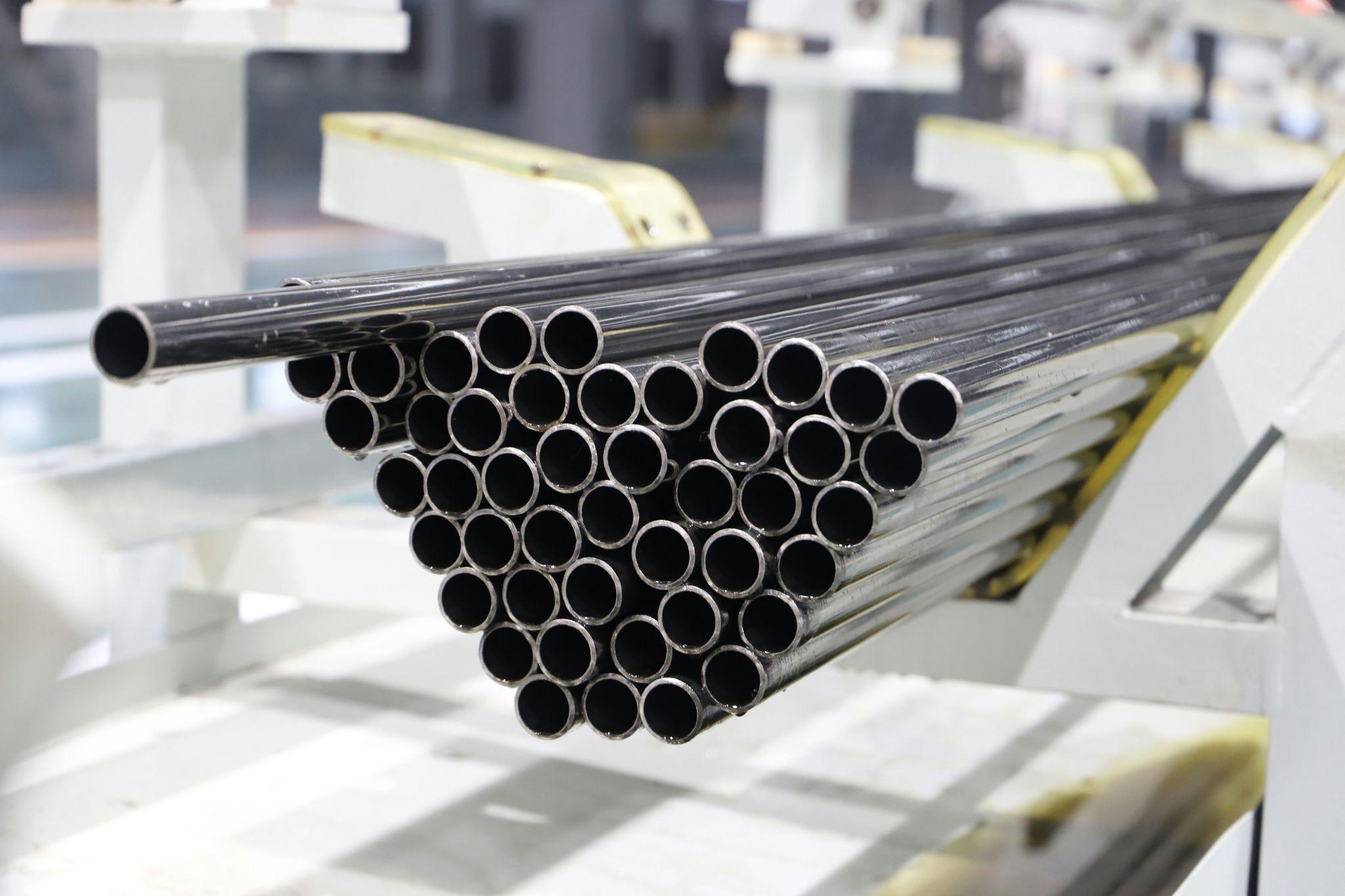 Profilés en aluminium : de la conception à la réalisation industrielle